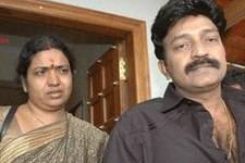 Jeevitha, Rajashekhar low on common sense.