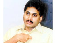 Jagan’s hand was  not  there: Moily