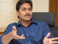 Jagan  the only recognized  politician  to figure among top taxpayers
