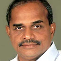 CBN feared even by the shadow of YSR.