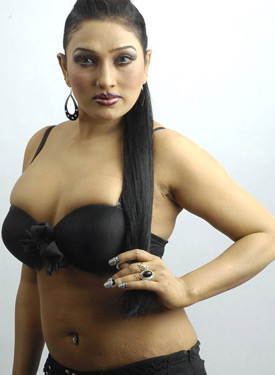 Ramyasrisex - Hot Ramya Sri encourages using condoms. | cinejosh.com