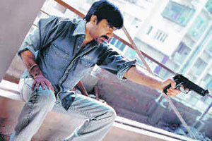 Raviteja ‘apply, apply but no supply.’