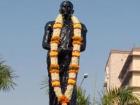 Cong protests vandalisation of statues of Potti Sriramulu,Rajiv 