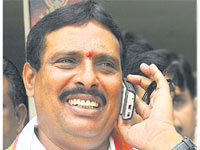 Danam meets KCR,asks him to drop stir