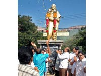 MLAs and MLCs pay homage to Potti Sriramulu