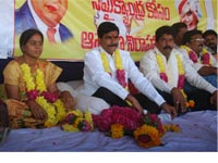 Political rivals join hands on united Andhra demand