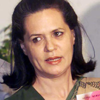 Sonia Gandhi smiles over T- agitation.