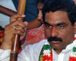 Is Lagadapati more imp. than Komatireddy?