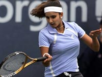 Sania-Pascual move to pre-Qtrs of Oz Open