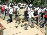 Cops lathicharge T activists for taking rally