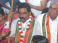Lagadapati's political sanyas for Telangana.