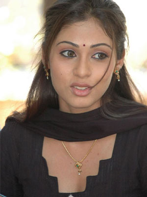 Director's connection with heroine Sada.
