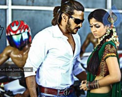 Upendra makes Nayanathara full happy!