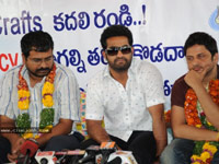 Govt to bail out film industry from piracy threat