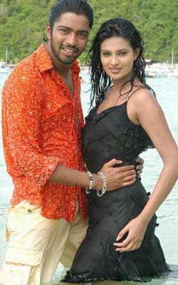 Shoaib's secret affair with former Miss India.