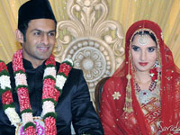 Pak MPs, Salman, Leander invited for Sania's reception