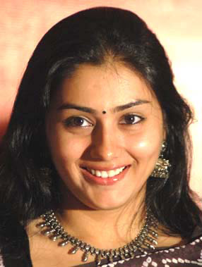 Namitha's marriage plan with Tamil dir.?