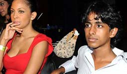 Lalit Modi's son insulted in night club