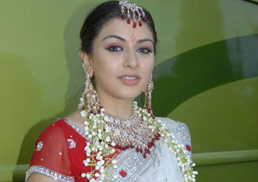 Hansika's stint in Tamil