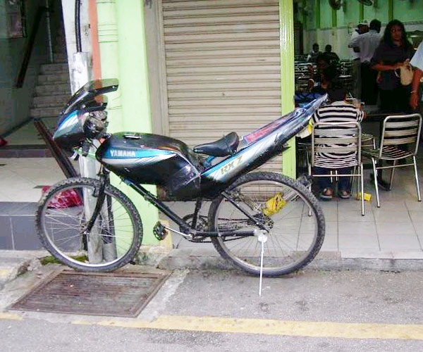 Josh Photo: Stunning YAMHA RXZ 3000 cc (World's first on Hyderabad roads)