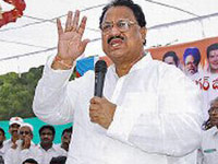 DS discusses Telangana by-polls with CM