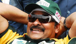 MAA T20 Spl: Villain turns hero for Chiru!