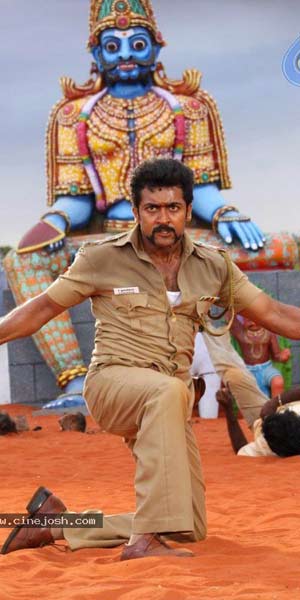 Tamil 'Singam' threatening Rajini