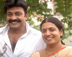 Jeevitha Rajasekhar salute Chiru Fans