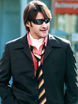 Mahesh gets sportive with 'Robot'