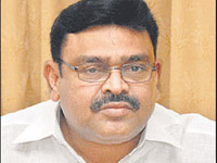 Ambati seeks disciplinary action against Rayapati
