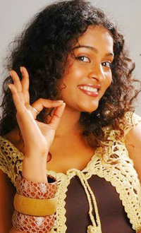 Curly babe keeps hope on Mahesh Babu