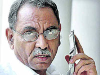 CM being remote-controlled by KVP: Shankar Rao