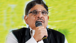 Allu Aravind quells rumours over Arjun's marriage