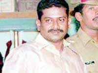 Suri gets clean from Vijayawada Police