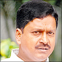 Prove where Babu made anti-farmer statements: Payyavula to Congress