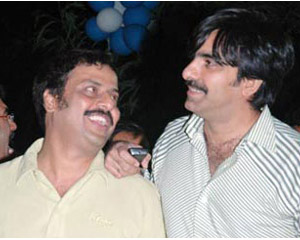 Raviteja's opponent joins Sunil team