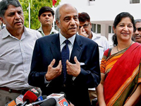 Seemandhra MPs, Rosaiah summoned to Delhi on Jan 20 to discuss SKC Report