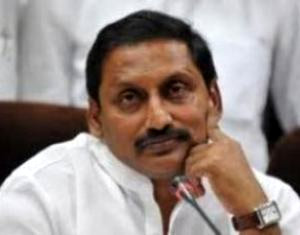 Inefficient CM reduced to challenging own MLAs: Peddireddy