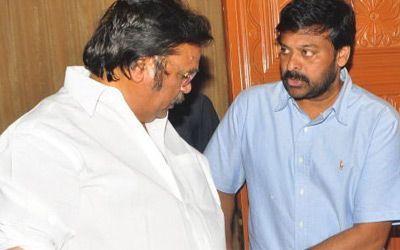 Dasari for Chiranjeevi 150th Movie