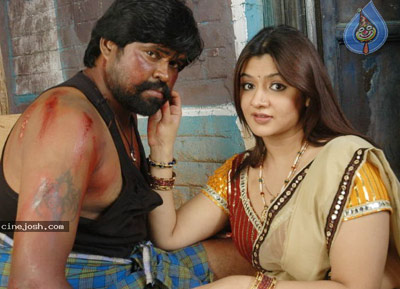 Aarthi's romance with Lungi Babu