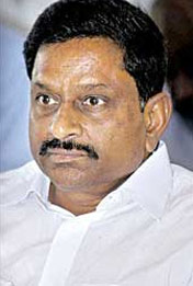 Occupying CM's chair is Jagan's 1-point agenda: DL