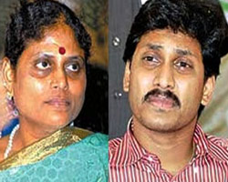 Jagan, Vijayamma set new records