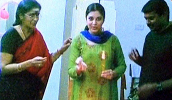 Actress photo proof again her husband