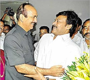 Azad forces Chiru to take a 'U' turn