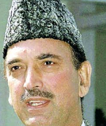 Azad hints at delay in 'T' decision