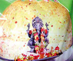 Ganesh laddu enters Guinness Record