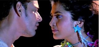 Ramya's Wet Romance with Mahesh!