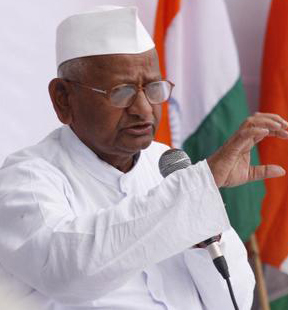 Rajini's Helping Hand for Anna Hazare