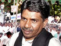 MPRS gives caste-twist to Shankar Rao's removal