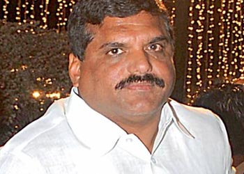 Bosta defends Mopidevi in liquor case